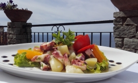 Antipasto con vista - CECIO Ristorante Camere