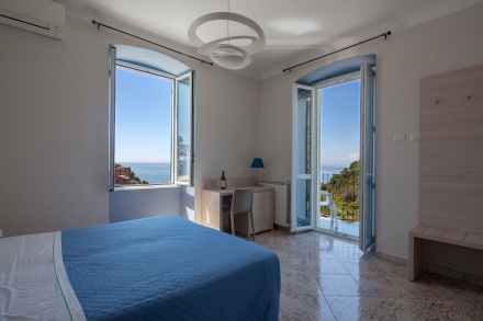 Chambres superior avec  balcon vue sur la mer - CECIO Restaurant Chambres
